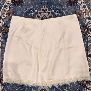 NWT Princess Polly Mavie Satin Skirt Medium 38 US 6 Champagne